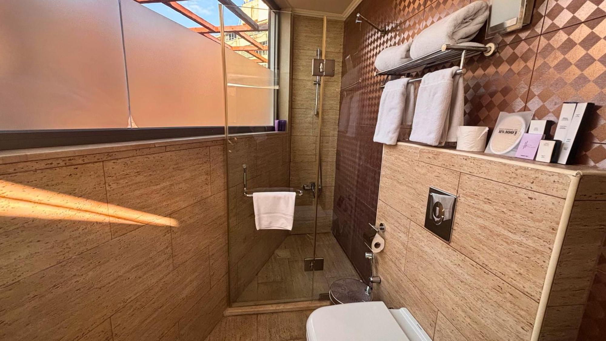 ג'ונייה Hotel Xperience מראה חיצוני תמונה