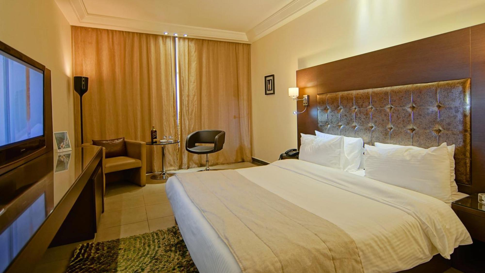 ג'ונייה Hotel Xperience מראה חיצוני תמונה